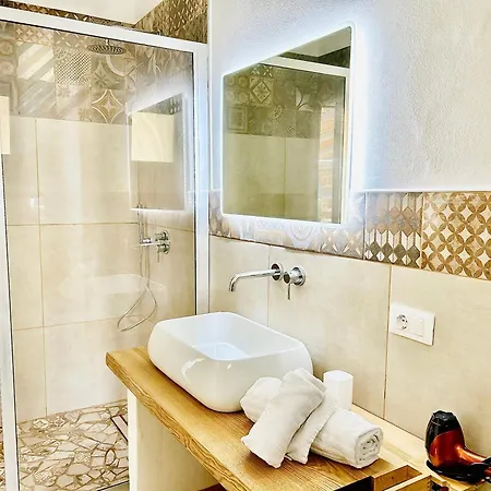 Primavera Tatil Evi *